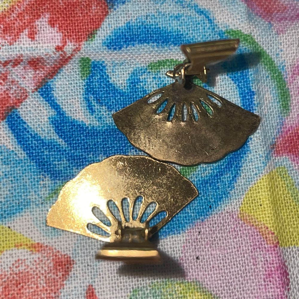 Antique Spanish Damascene vermeil enamel gold‎ tone fan clip on earrings - Picture 9 of 9